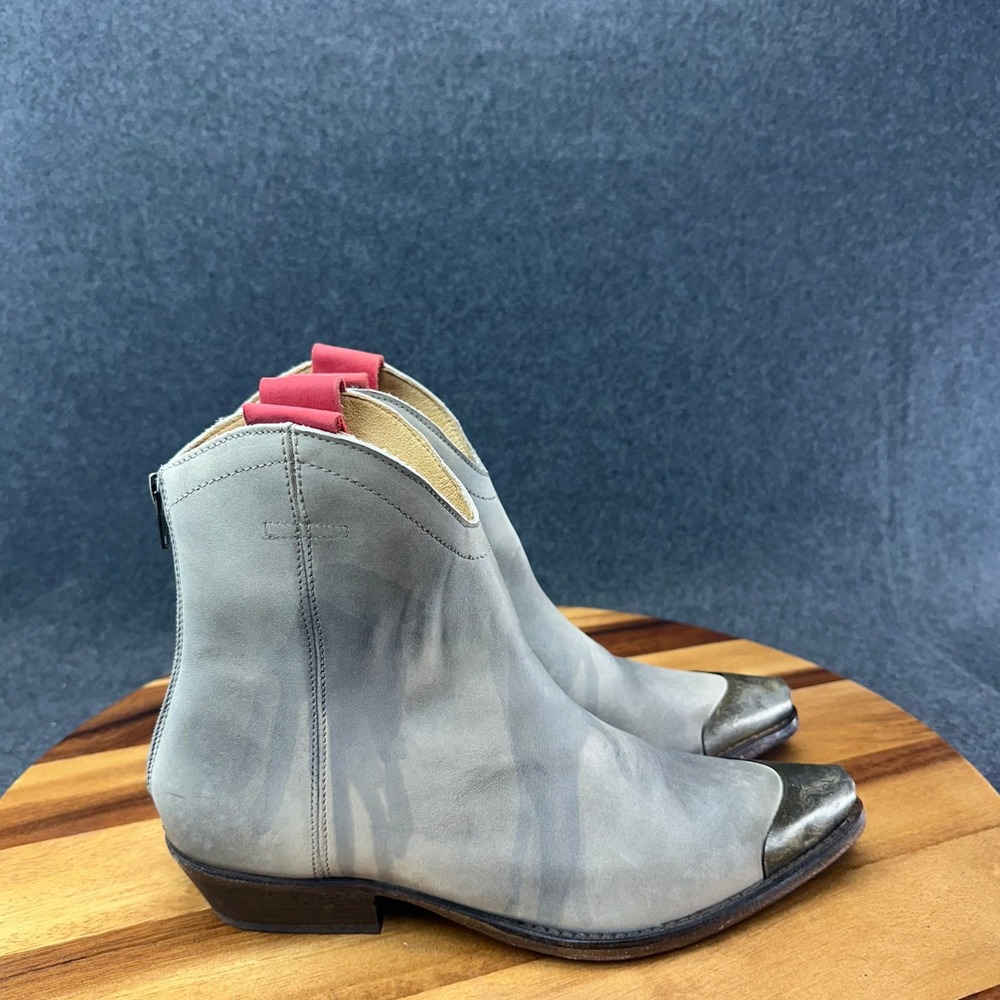 Free People Western Boots Gray Camo Leather Metal Toe Ankle Booties 37
